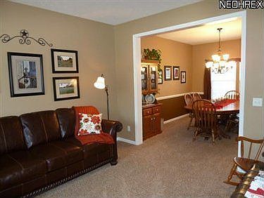 4th image of 2477 Fairfield Dr