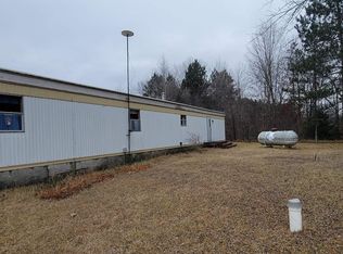 8893 Sanders Rd, Vestaburg, MI 48891