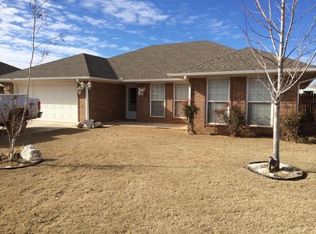 113 Peggy Dr, Elk City, OK 73644