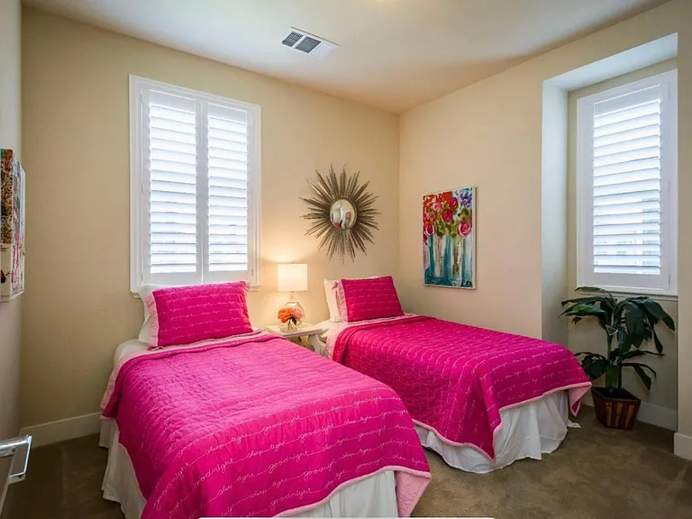 2830 Alvarado Ave — Photo 16