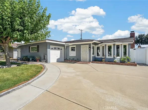 230 E Pioneer Ave, Redlands, CA 92374