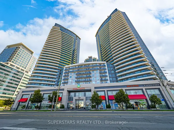 7161 Yonge St, Markham, ON