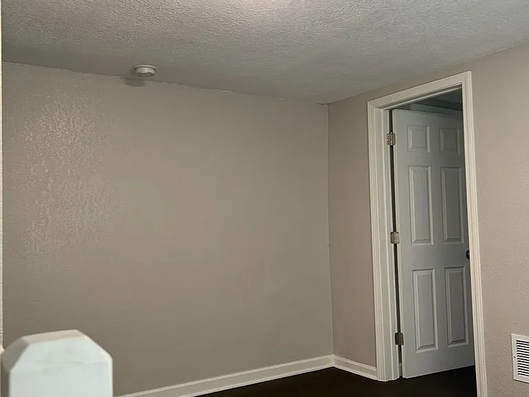 1706 E Tabor St — Photo 16