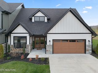 179 Circle Dr, Loudon, TN 37774