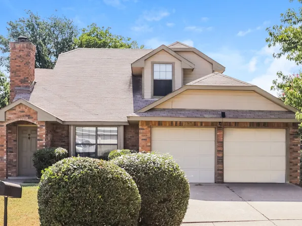 5517 Silver Maple Dr, Arlington, TX 76018