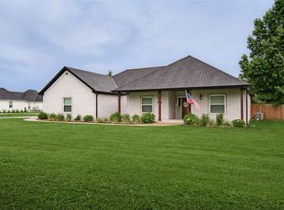 10993 Blue Sky Rd, Farmington, AR 72730