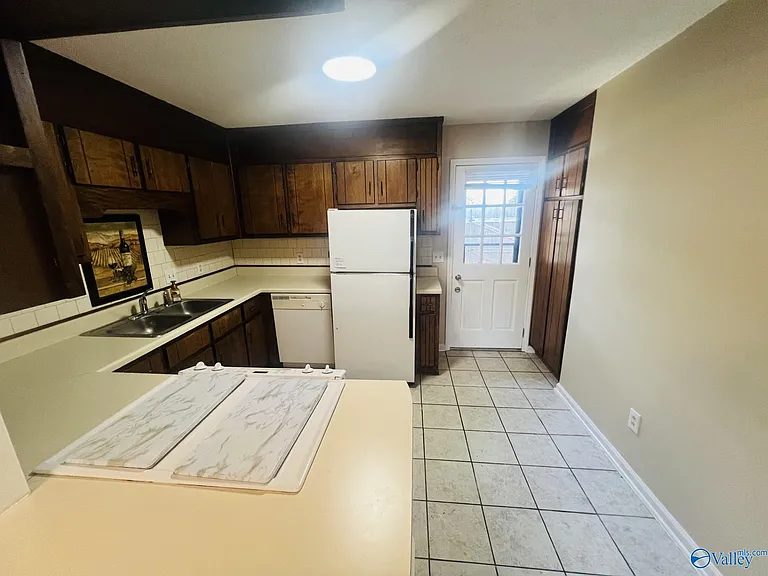 8142 Oldfield Rd SW #6E — Photo 5