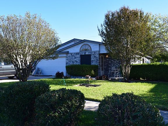 3rd image of 4405 Brian Dr