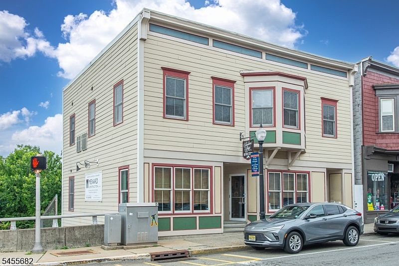 1st image of 310 Main St #all
