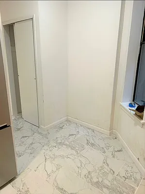 Rented by CitySites Real Estate Group | media 3