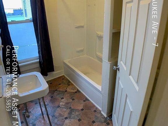 2nd image of 1231 Milwaukee Ave APT 7