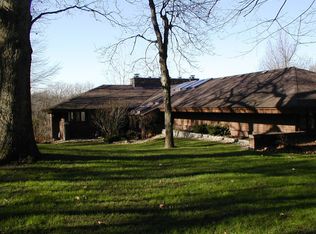 24044 S Brookside Ct, Crete, IL 60417