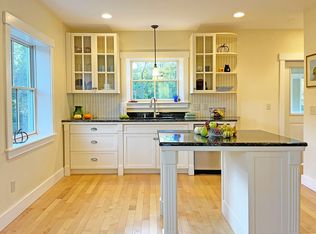 3010 Huntington Rd, Richmond, VT 05477