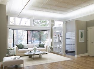 817 A St NE #1, Washington, DC 20002