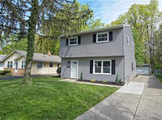 33565 Morris Ave, Eastlake, OH 44095
