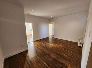 25-96 43rd St UNIT 3C, Astoria, NY 11103
