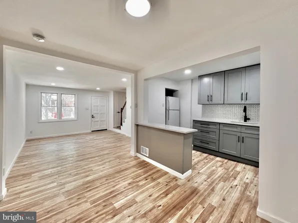 334 Cooper Ave, Woodlynne, NJ 08107