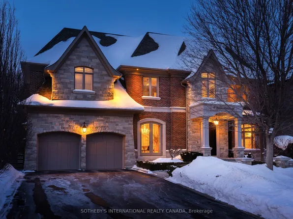 6 Weller Cres, Vaughan, ON L6A 1E4