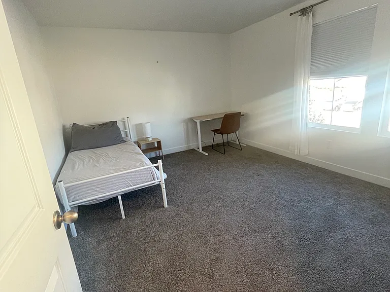 1743 S Wolverine Way — Photo 16