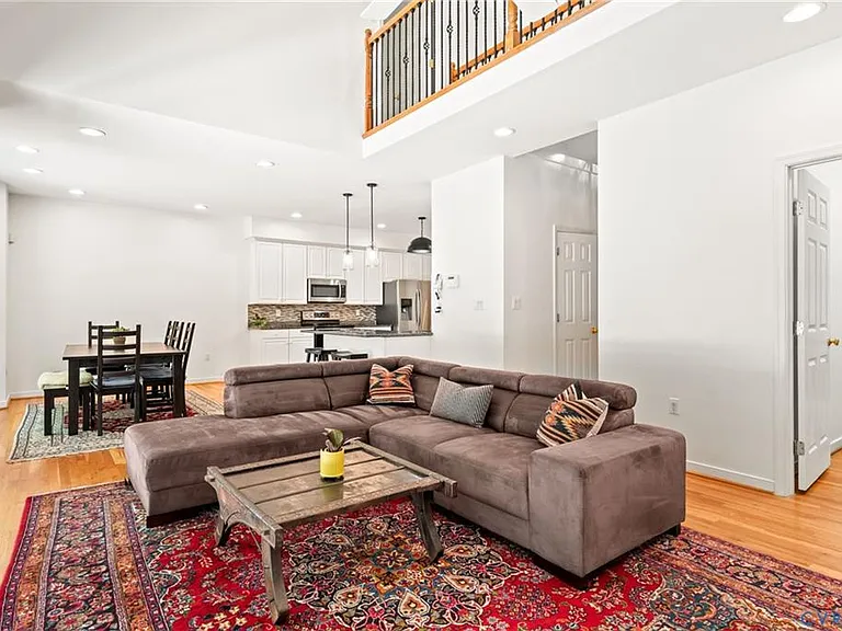 14318 Cove Ridge Pl — Photo 3