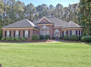 10 Posey Ridge Ct, Newnan, GA 30265