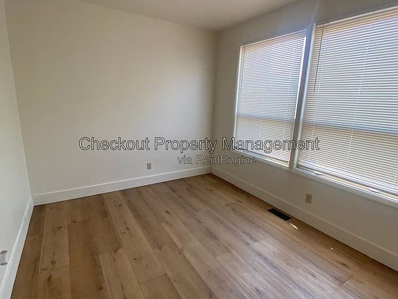 3rd image of 3741 Morgan Ford Rd #G