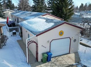 4920 Dorchester Ave, Red Deer, AB T4R2Z8