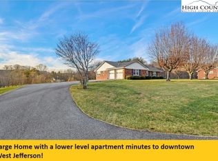 203 Mountain Valley Dr, West Jefferson, NC 28694