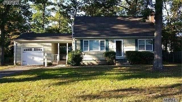 1st image of 233 Woodlawn Ave