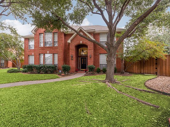 3rd image of 6732 Alcove Ln