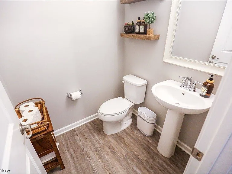 9387 Nash Ln — Photo 16