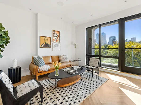 31 N Elliott Pl #2, Brooklyn, NY 11205