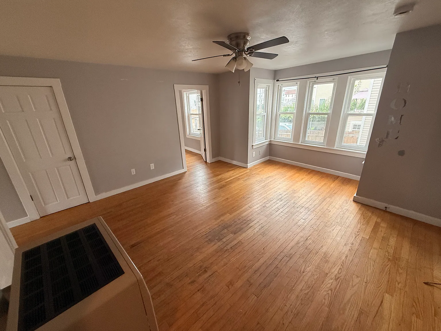 139 Pitman St — Photo 4