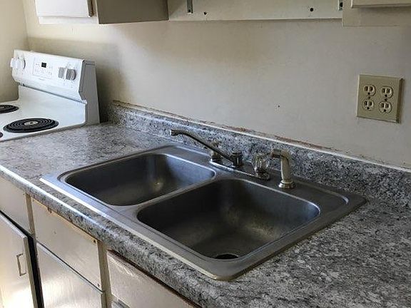 4th image of 509 New York St #1