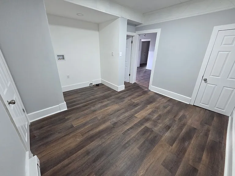 400 Pine St #1 — Photo 6