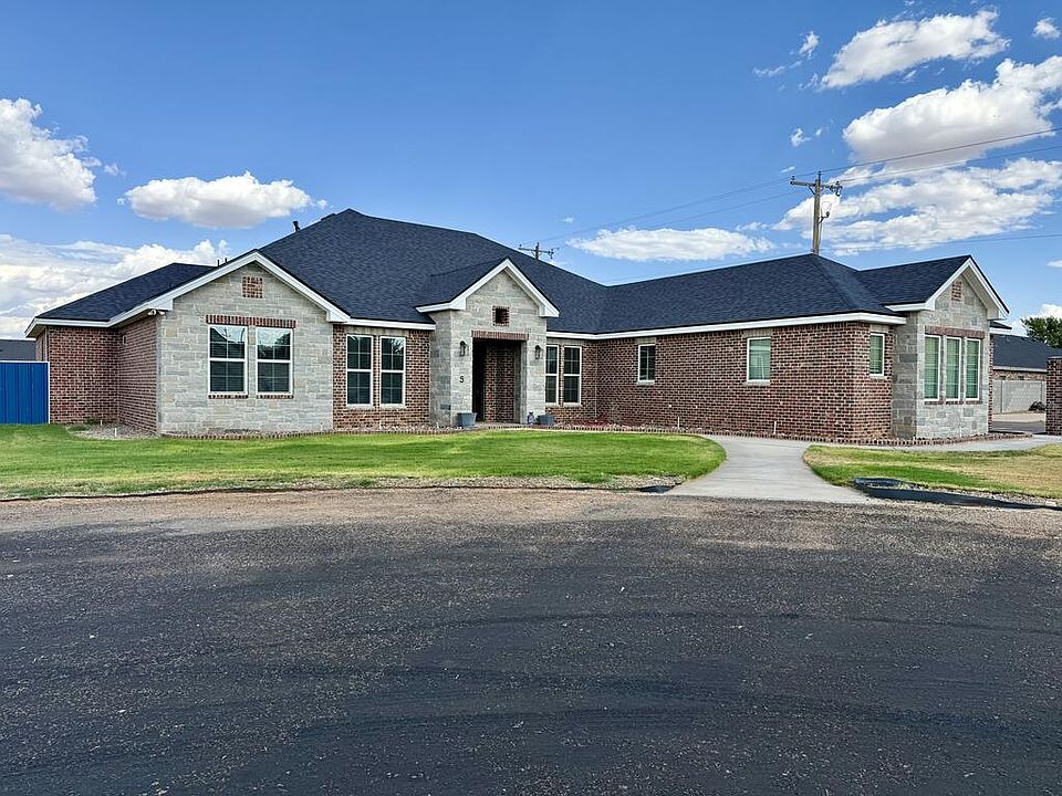 1st image of 5 NW Isabella Cir
