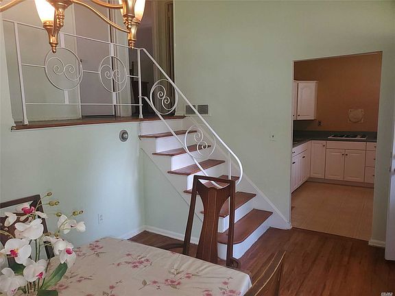 3rd image of 48 Ontario St