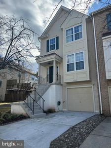 47379 Darkhollow Falls Ter, Sterling, VA, 20165