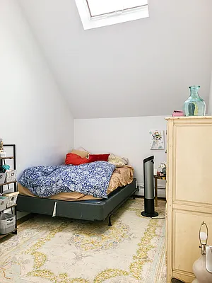 Rented by Keller Williams NYC | media 10