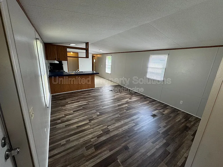 9499 Wendi Dr NE #I — Photo 18