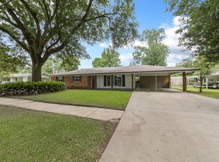 105 Halcott Dr, Lafayette, LA 70503