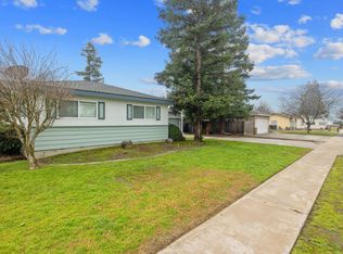 479 E Sandra Avenue, Tulare, CA 93274