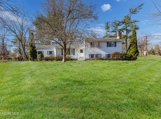 150 Cloverdale Cir, Tinton Falls, NJ 07724