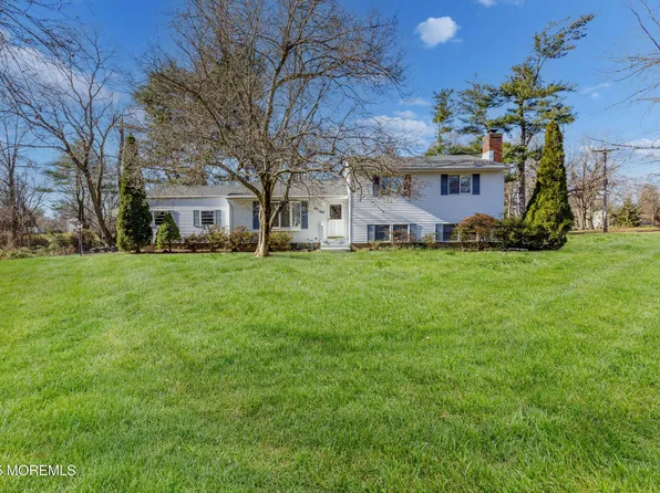 150 Cloverdale Cir, Tinton Falls, NJ 07724