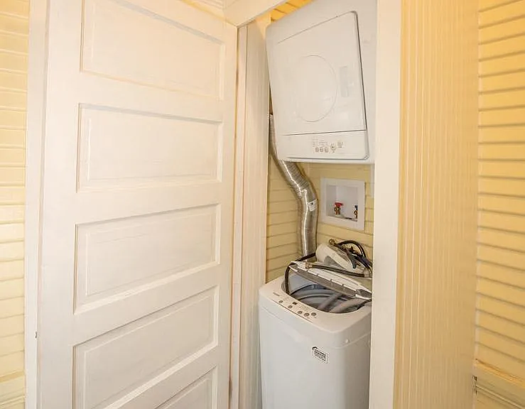 Compact washer dryer included.
