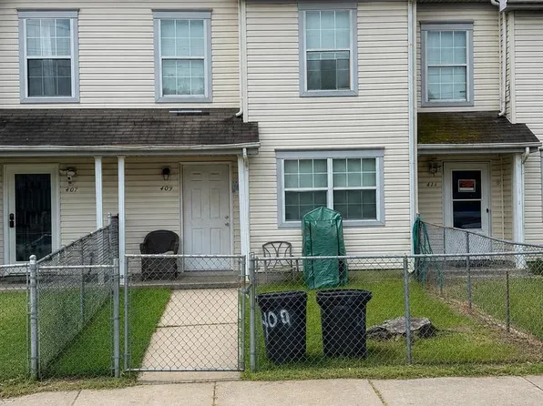 409 Calvert St, Chestertown, MD 21620