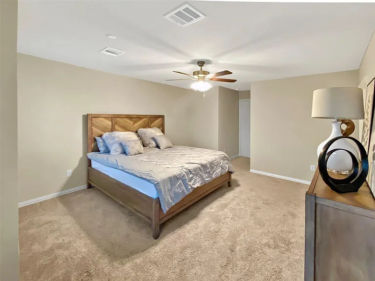 11922 Amber Oak Way — Photo 19