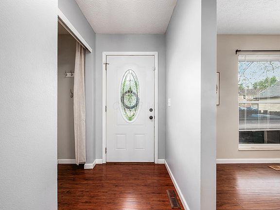 2nd image of 8366 Cliffthorne Way