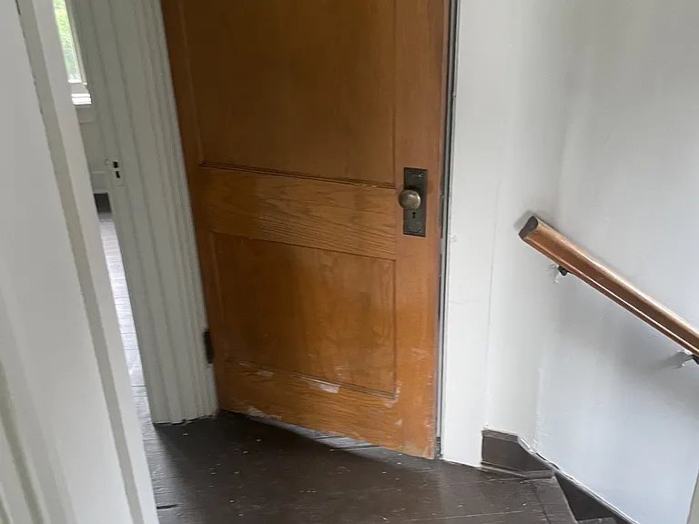 854 E Boston Ave — Photo 13