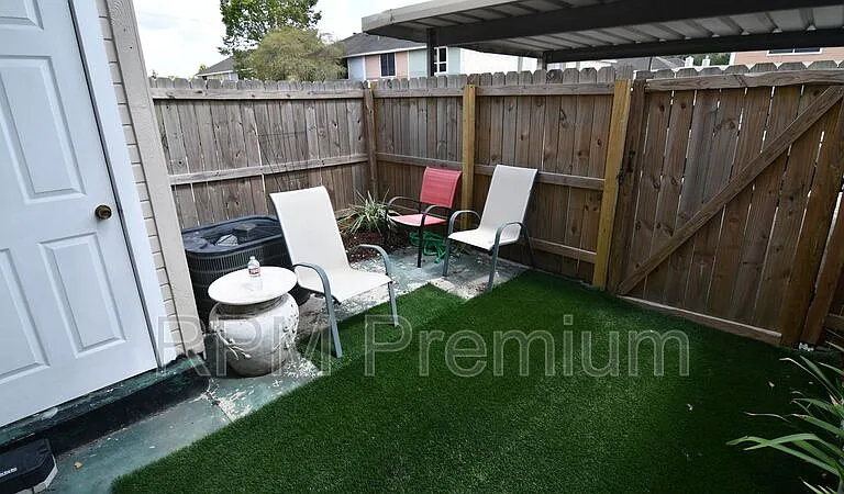 1795 Boulevard De Province #A — Photo 30